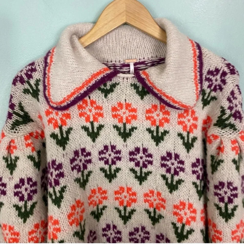 Free People Frills Softspun Sweater‎ Floral Knit Small